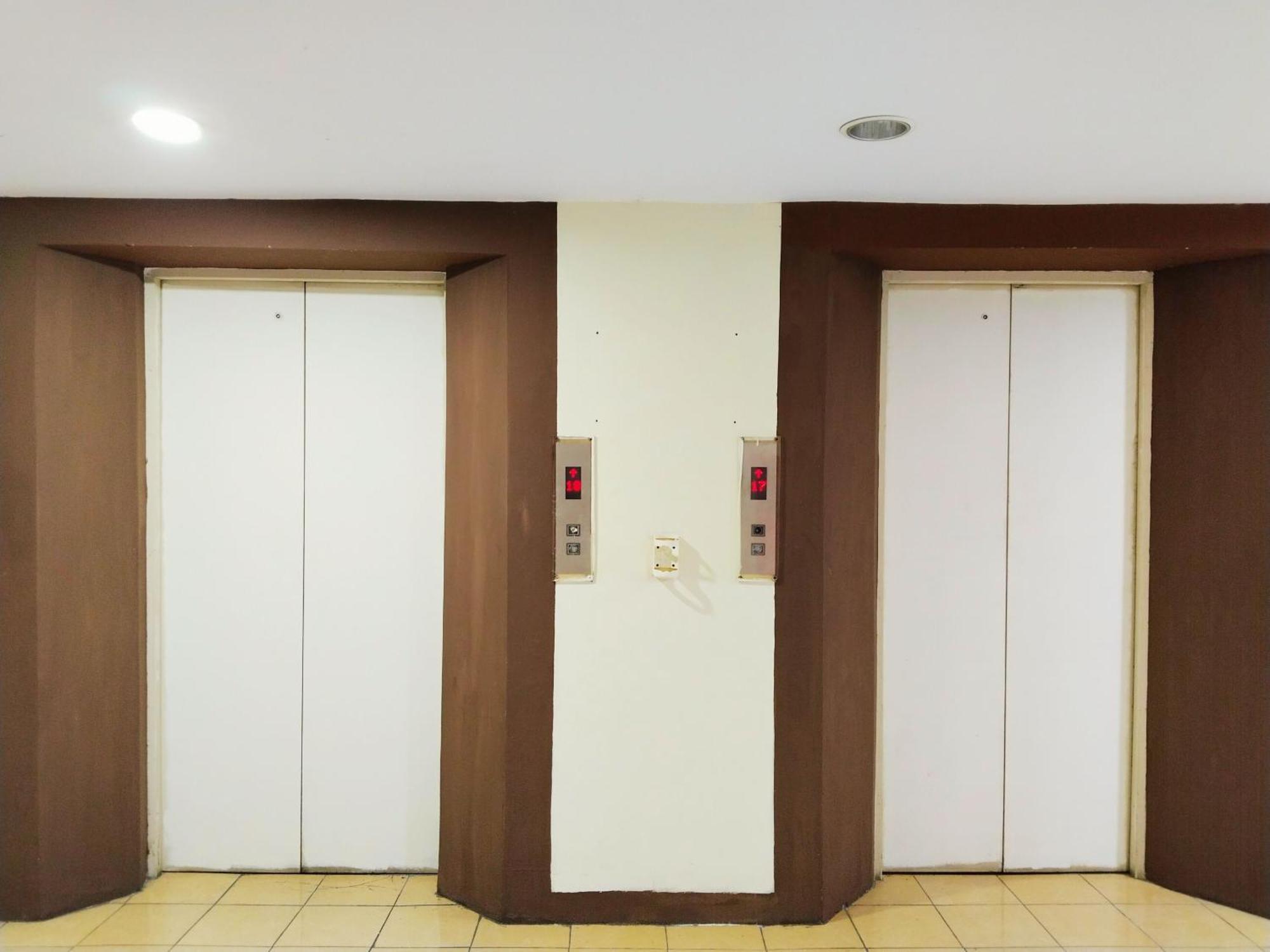 Kayla Room Casablanca East Residence 1 Джакарта Экстерьер фото